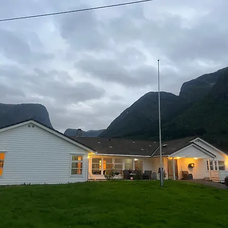 Casa de hóspedes Villa Fresvik Fresvik